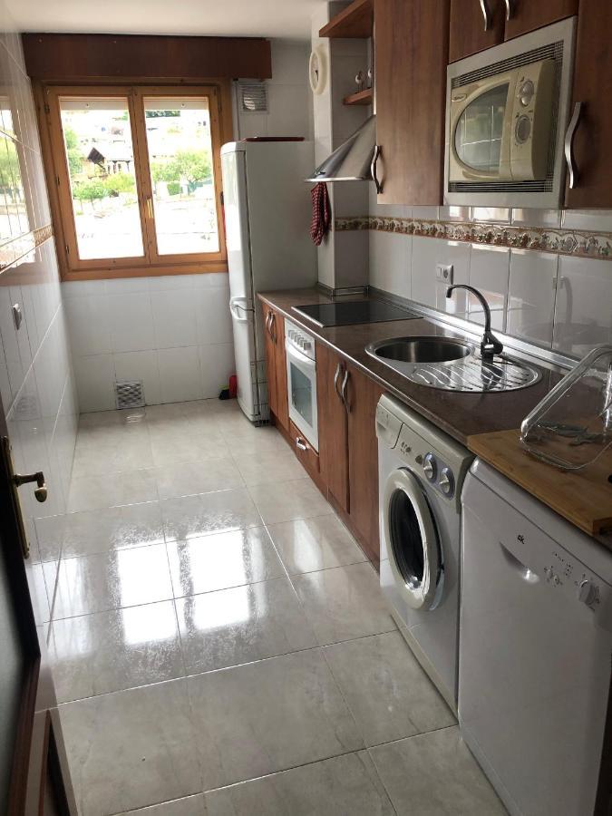 Casa De Claudia Comillas- Jardin Privado - A 10 Metros Del Capricho De Gaudi Esterno foto