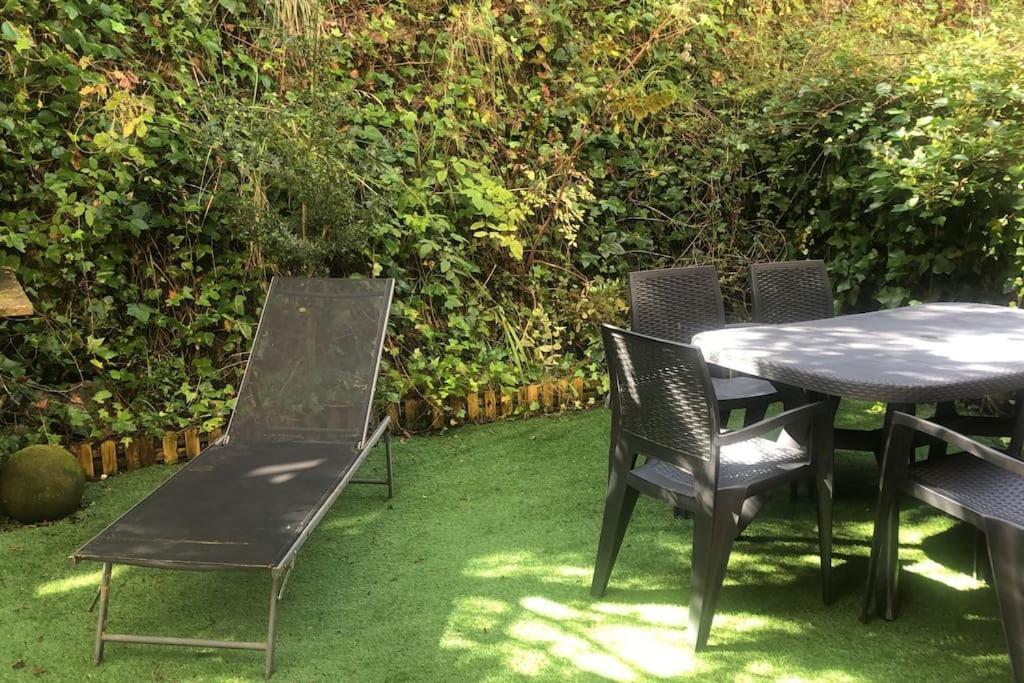 Casa De Claudia Comillas- Jardin Privado - A 10 Metros Del Capricho De Gaudi Esterno foto